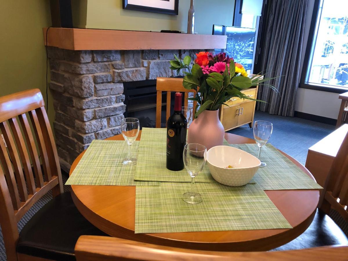 Copperstone Resort - Mountain View 2 Bedroom Condo Canmore Kültér fotó