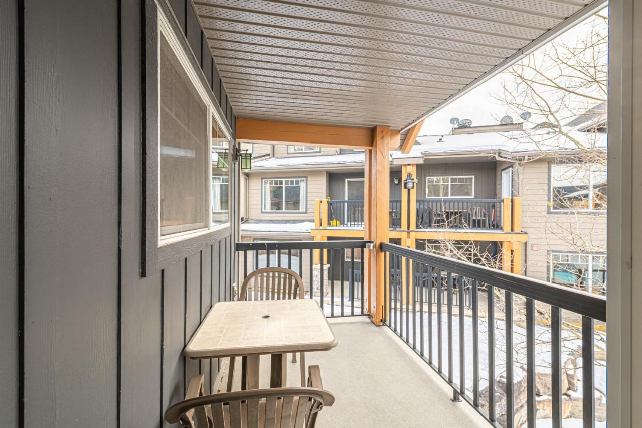 Copperstone Resort - Mountain View 2 Bedroom Condo Canmore Kültér fotó