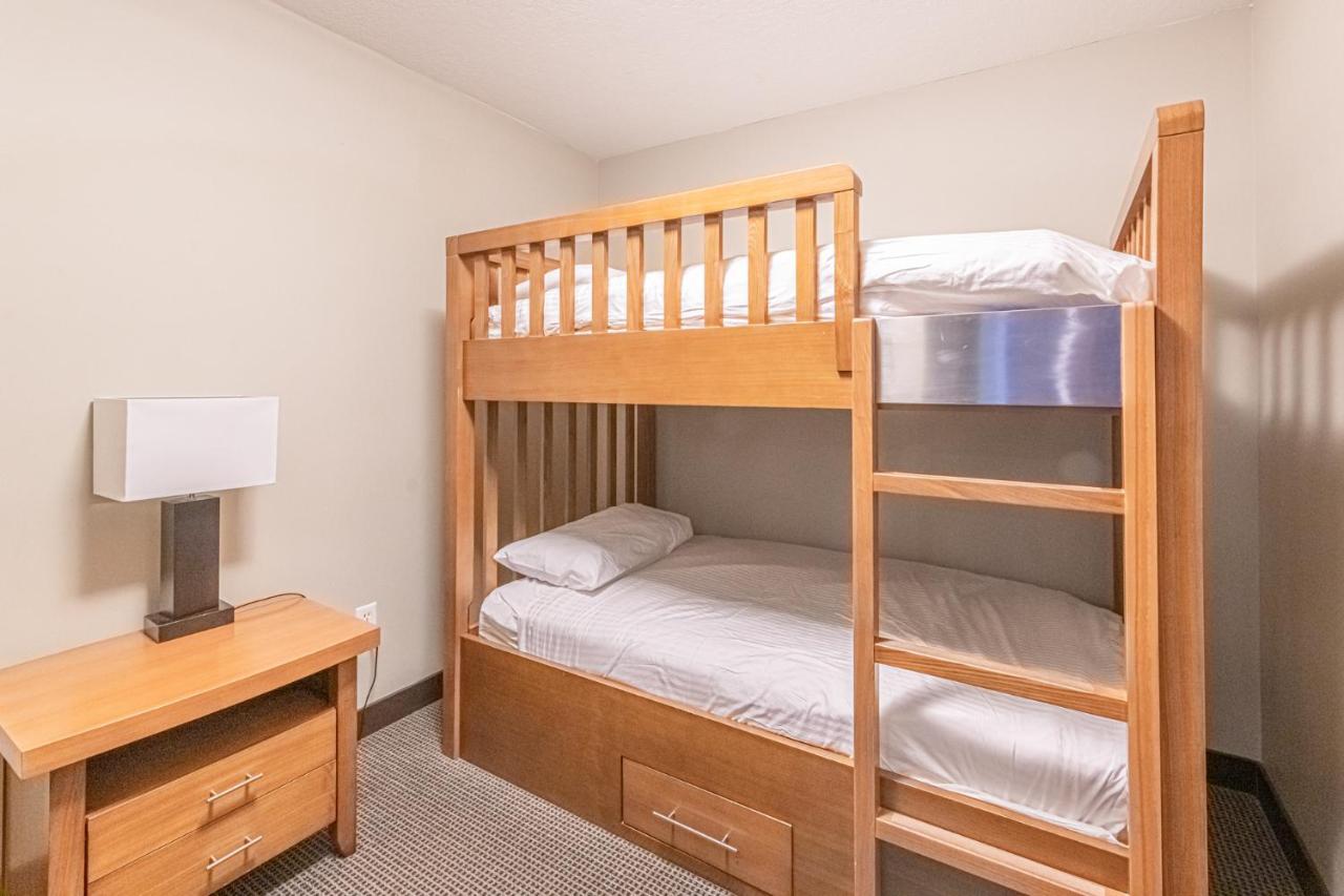 Copperstone Resort - Mountain View 2 Bedroom Condo Canmore Kültér fotó